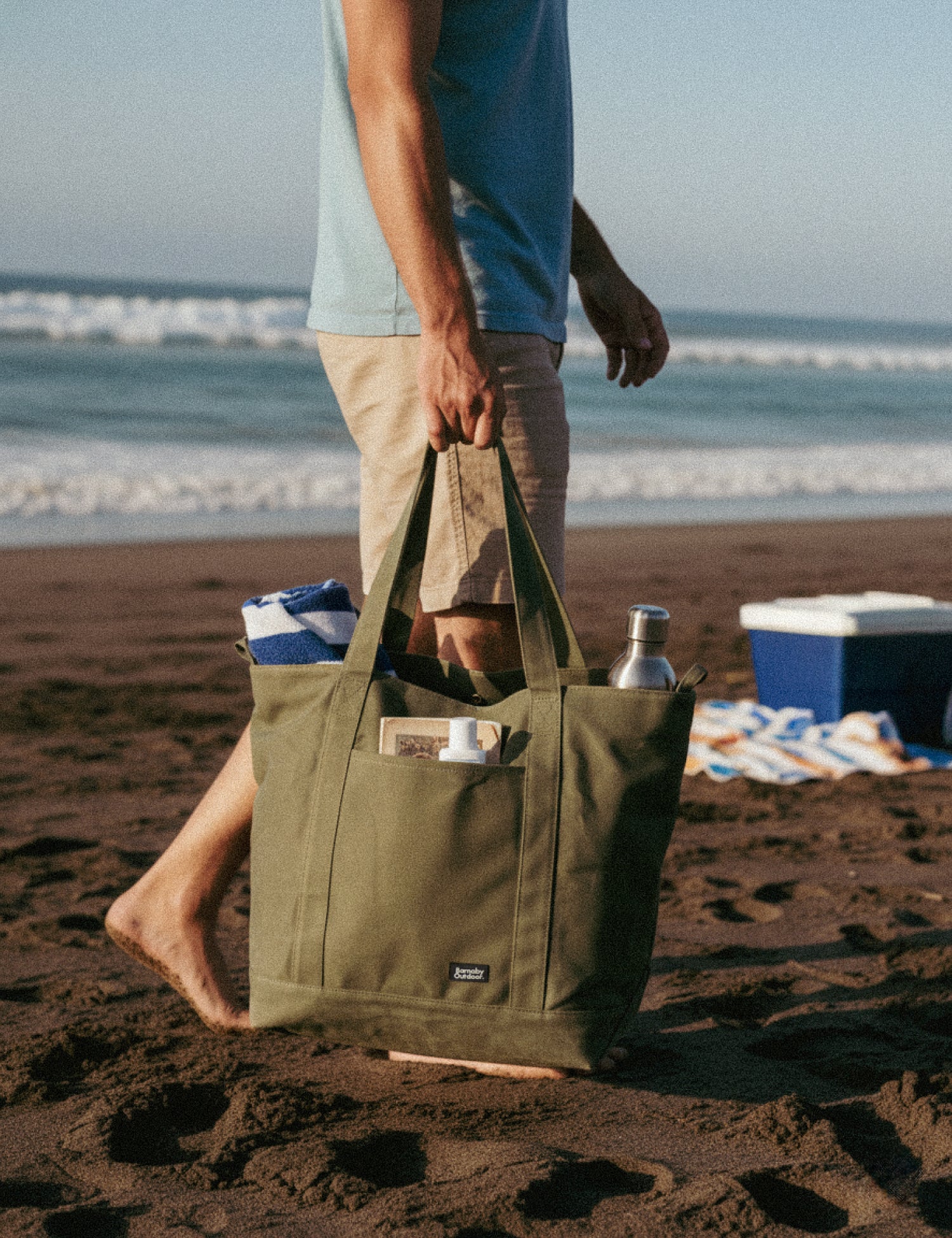 Barnaby Better Tote - Large waxed canvas everyday carry bag - Waitākere