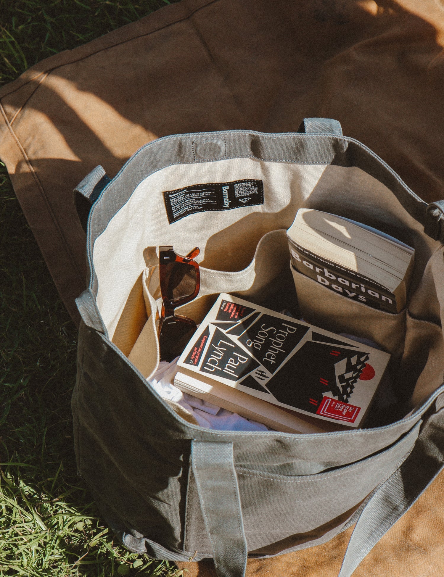 Barnaby Better Tote - Large waxed canvas everyday carry bag - Ruapehu - Barnaby Outdoor