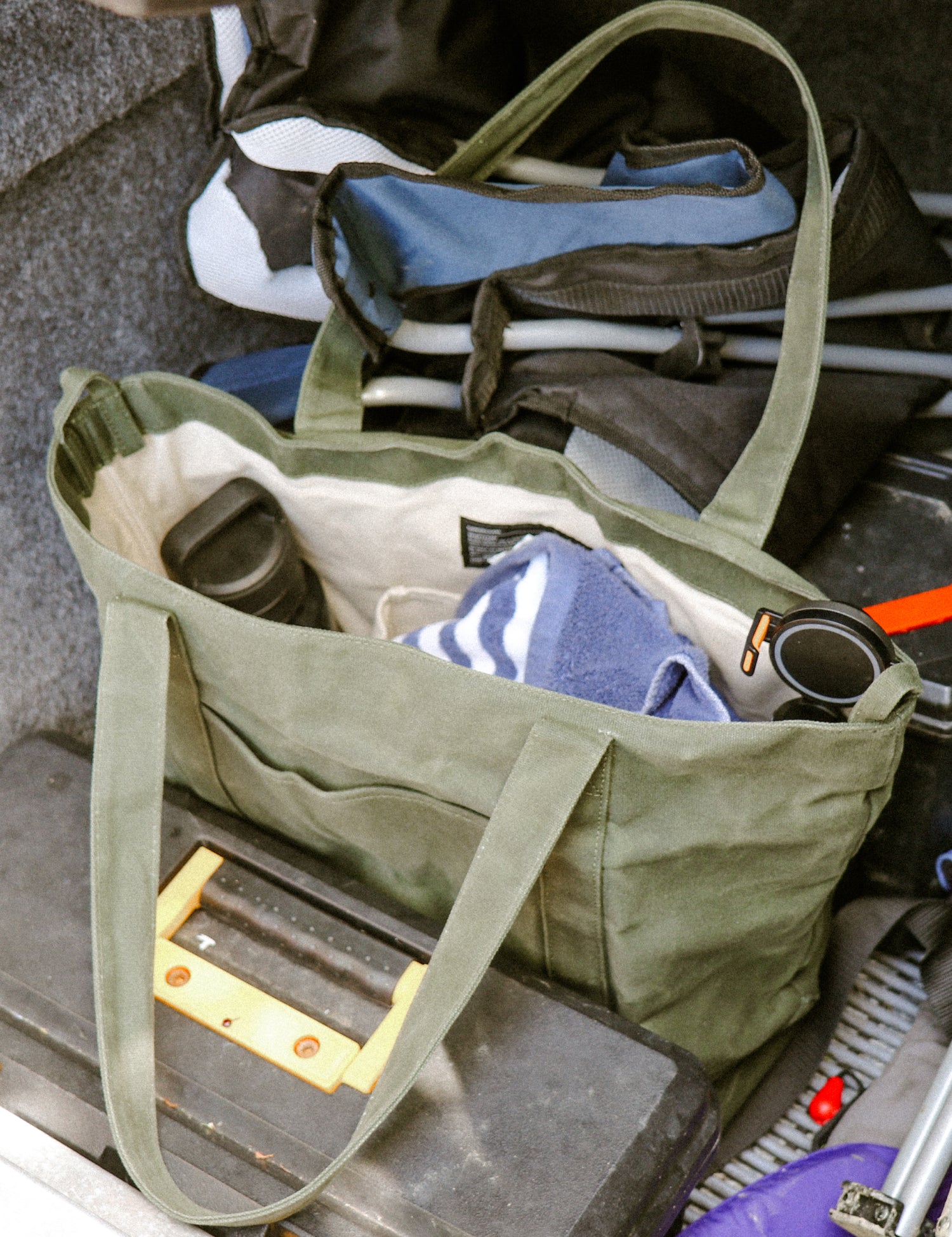 Barnaby Better Tote - Large waxed canvas everyday carry bag - Waitākere