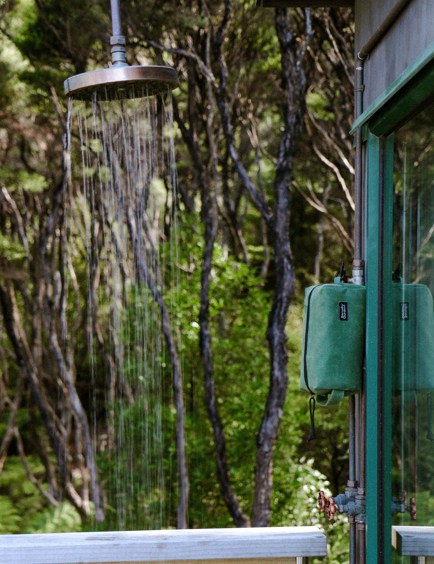 Field Wash Bag - Waxed Canvas - Karamea Green